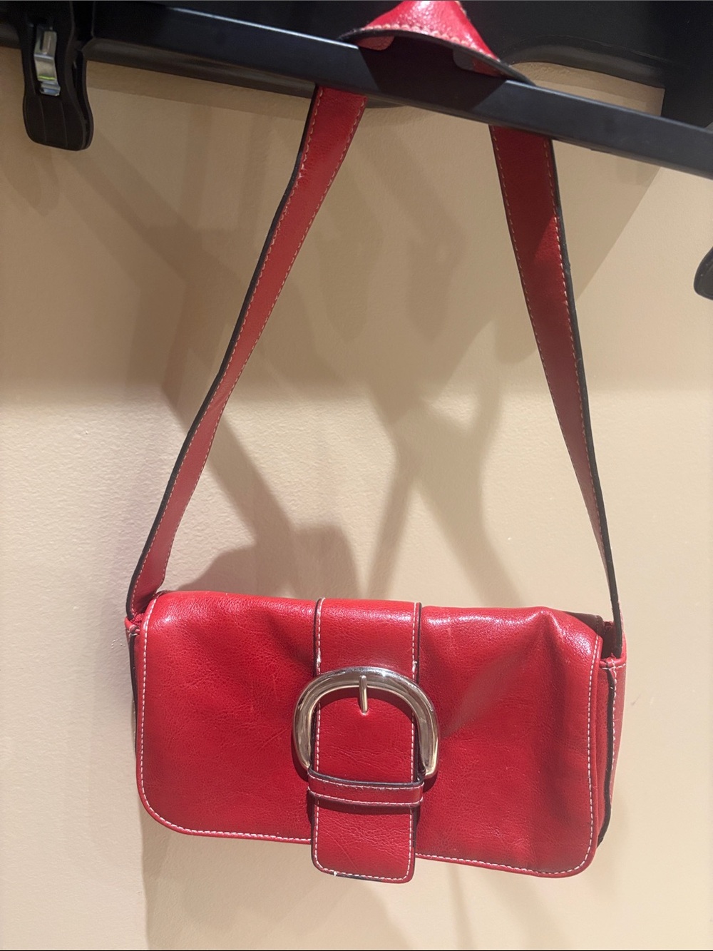 Red Women's Leather Shoulder Bag - Classic Buckle Design